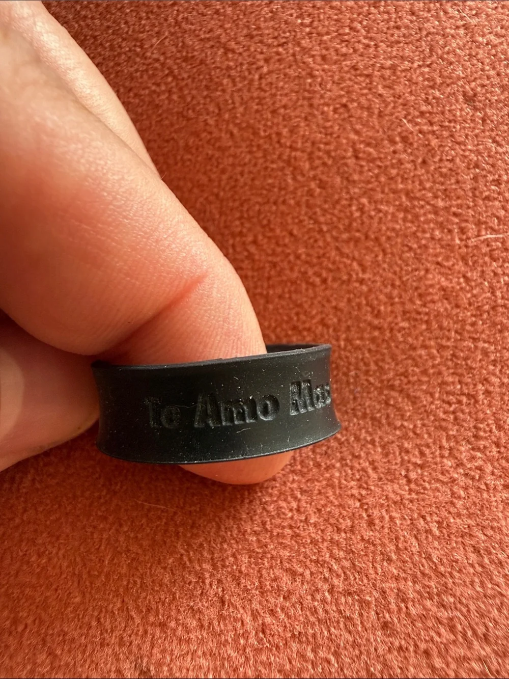 Qalo Men's Black Polished Step Edge Silicone Ring Sz 10